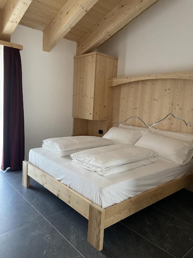 Dolomia Apartments & Spa Dimaro Buitenkant foto