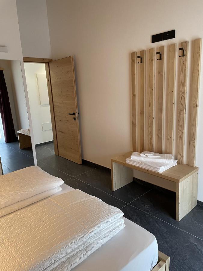 Dolomia Apartments & Spa Dimaro Buitenkant foto